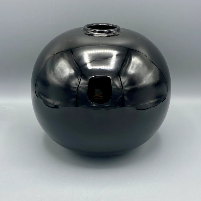 Vaso Gabbianelli sfera ceramica nera design Sergio Tasca 1970 ca