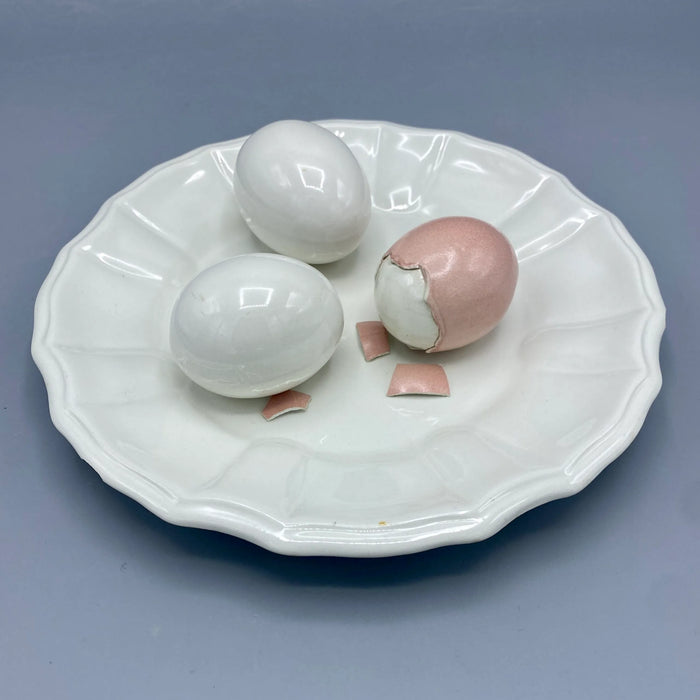 Piatto trompe l’oeil “Uova sode” Este Ceramiche 1980